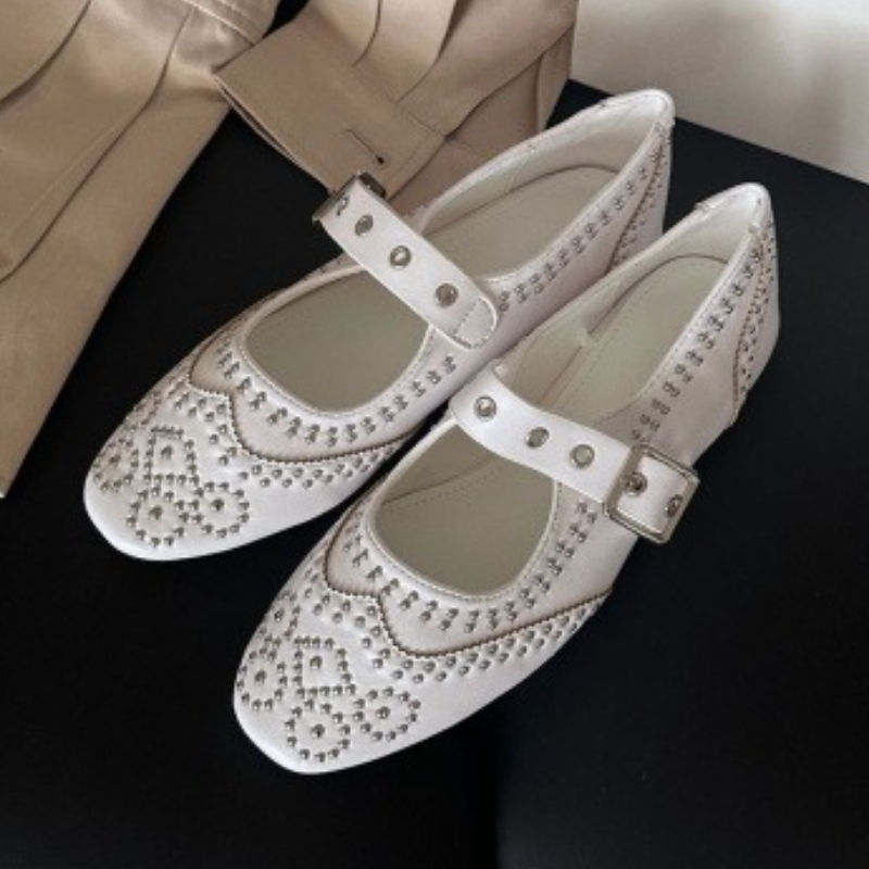 Mary Jane Shoes - Retro Perçin Tokalı Tasarım Babet Kadın