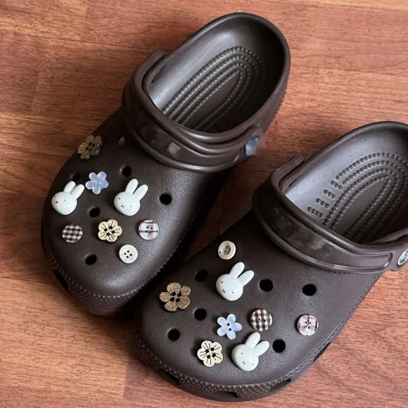 Croc Style Clog - Anime Çizgi Film Tavşan Çiçek Ayakkabı