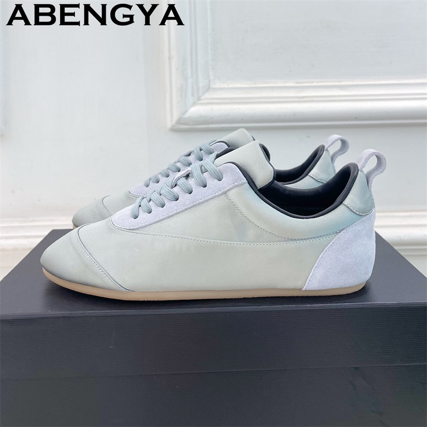 Pembe Saten Yuvarlak Burun Bağ - Oxford Lace Up Women incelemesi ve fiyatı