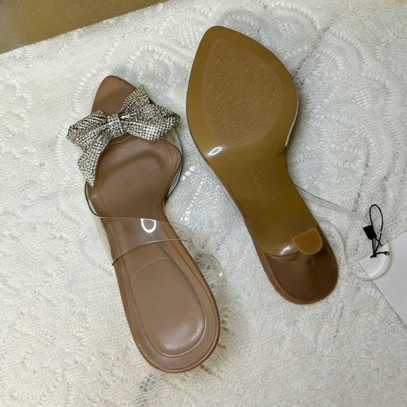 Şeffaf PVC Taşlı Fiyonklu Topu - Jelly Sandal Women incelemesi ve fiyatı