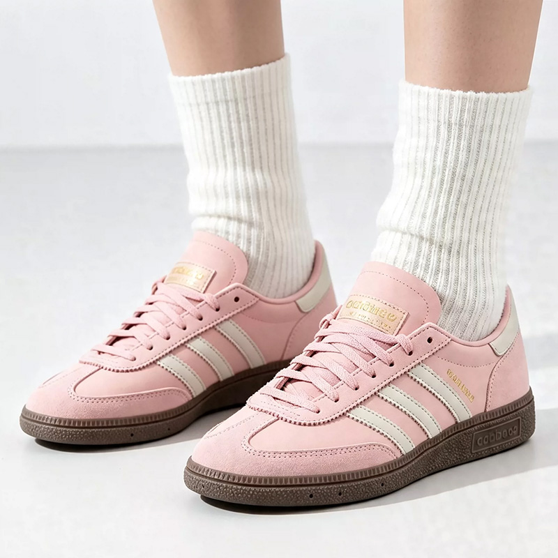 Adidas orijinal yonca desenli  - Women'S Shoes Pink Adidas incelemesi ve fiyatı